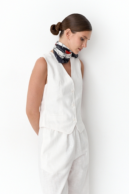 Жилет классический из рами