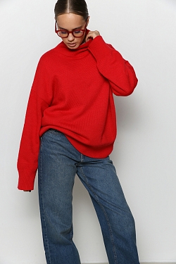 Свитер с широкими рукавами с ангорой