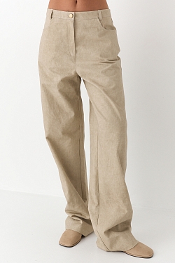 Джинсы из вареного денима