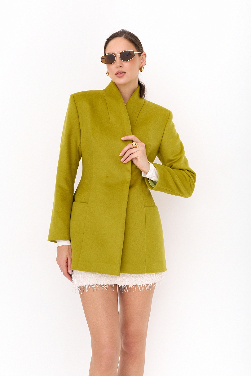 Полупальто из 100% шерсти с воротником стойка со шнуром 