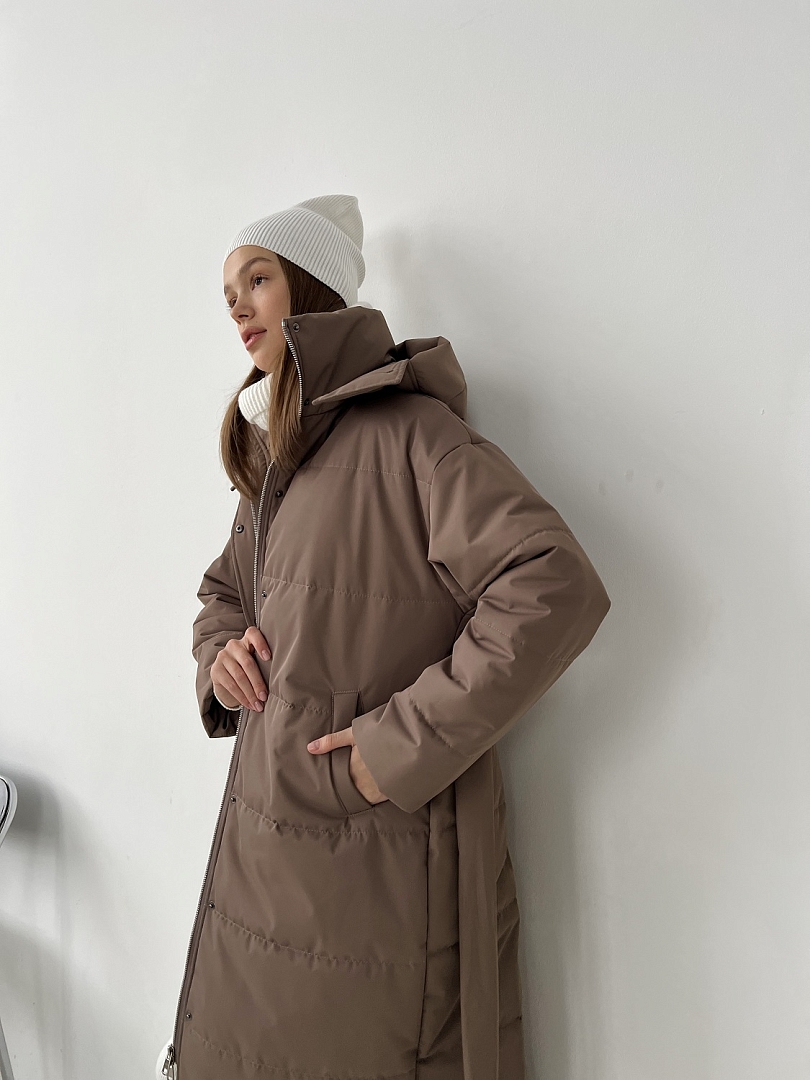 Пуховик удлиненный со съемным капюшоном