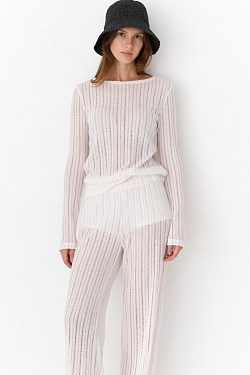 Костюм из вязаного льна с эффектом петель