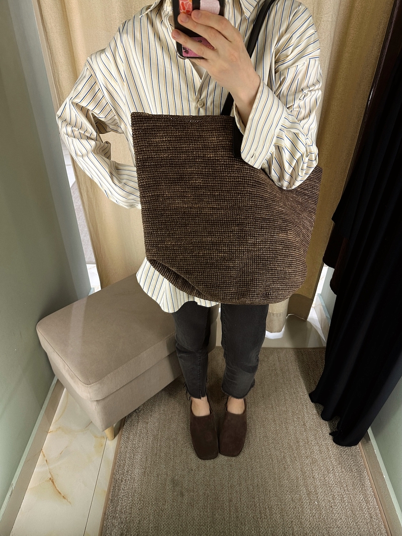 Сумка-шоппер из рафии