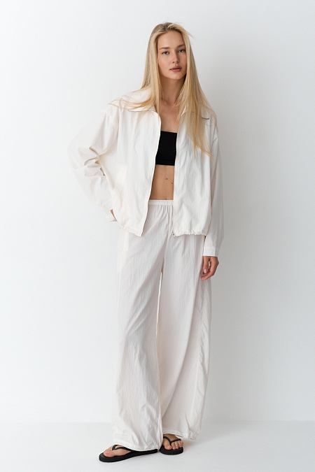 Брюки из облегченной ткани