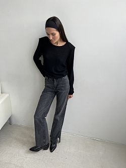 Джинсы с разрезом