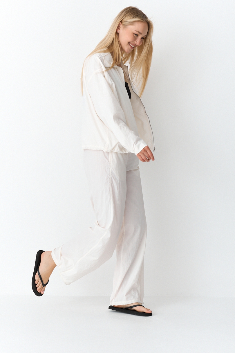 Брюки из облегченной ткани