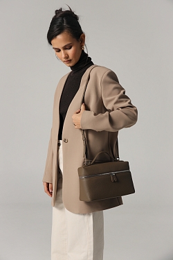 Сумка-косметичка из натуральной кожи