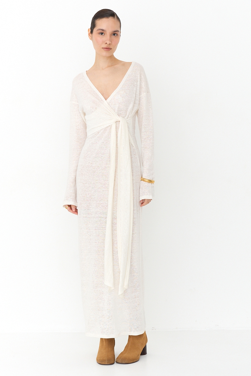 Платье изо 100% трикотажного льна с деталью