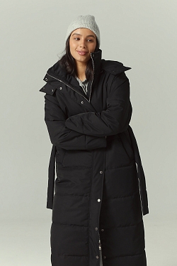 Пуховик удлиненный со съемным капюшоном