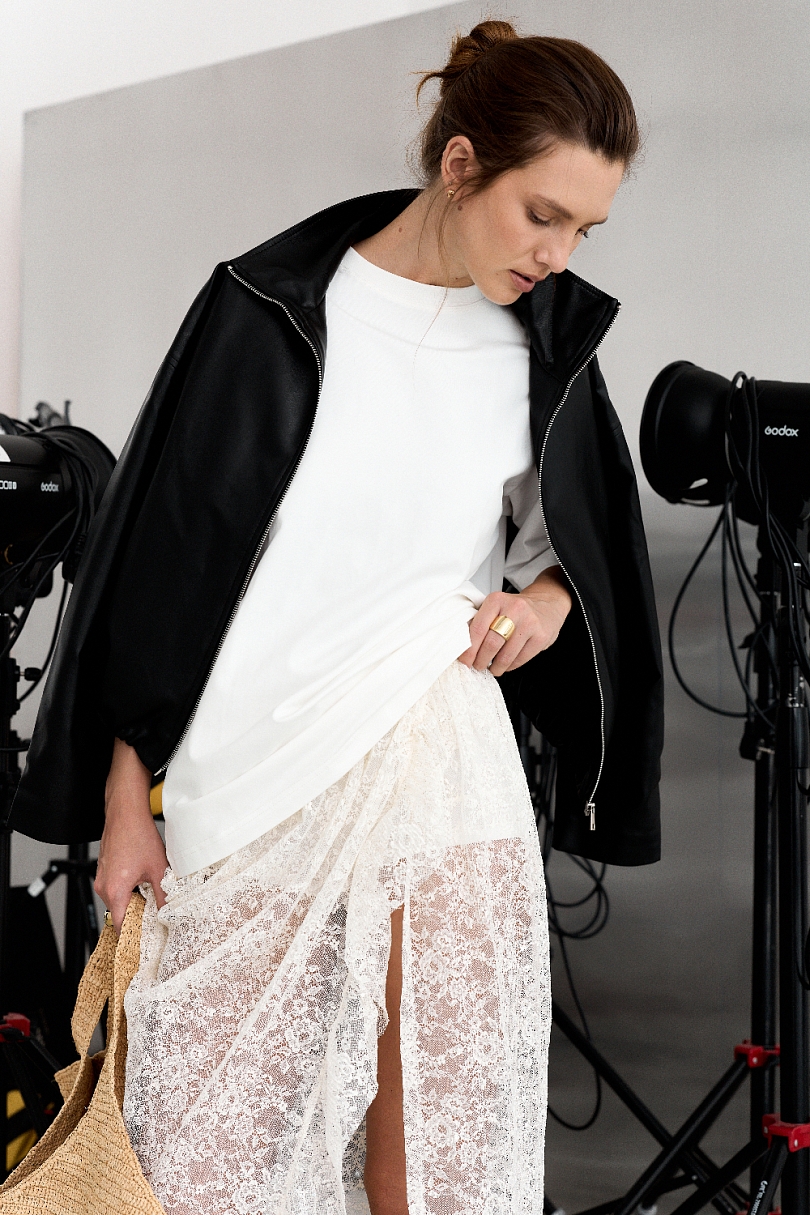 Юбка из кружева с рюшей