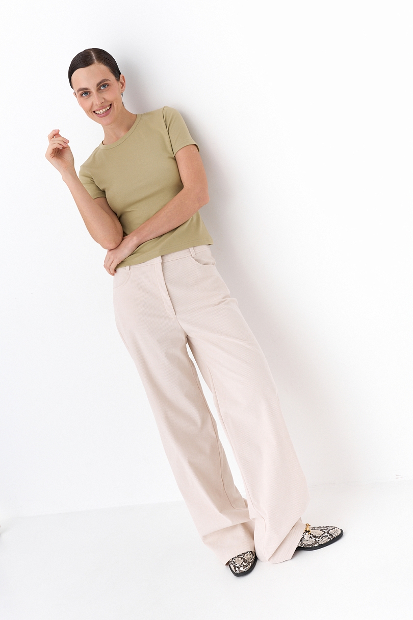 Футболка slim с окантовкой