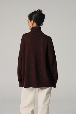 Свитер с широкими рукавами с ангорой