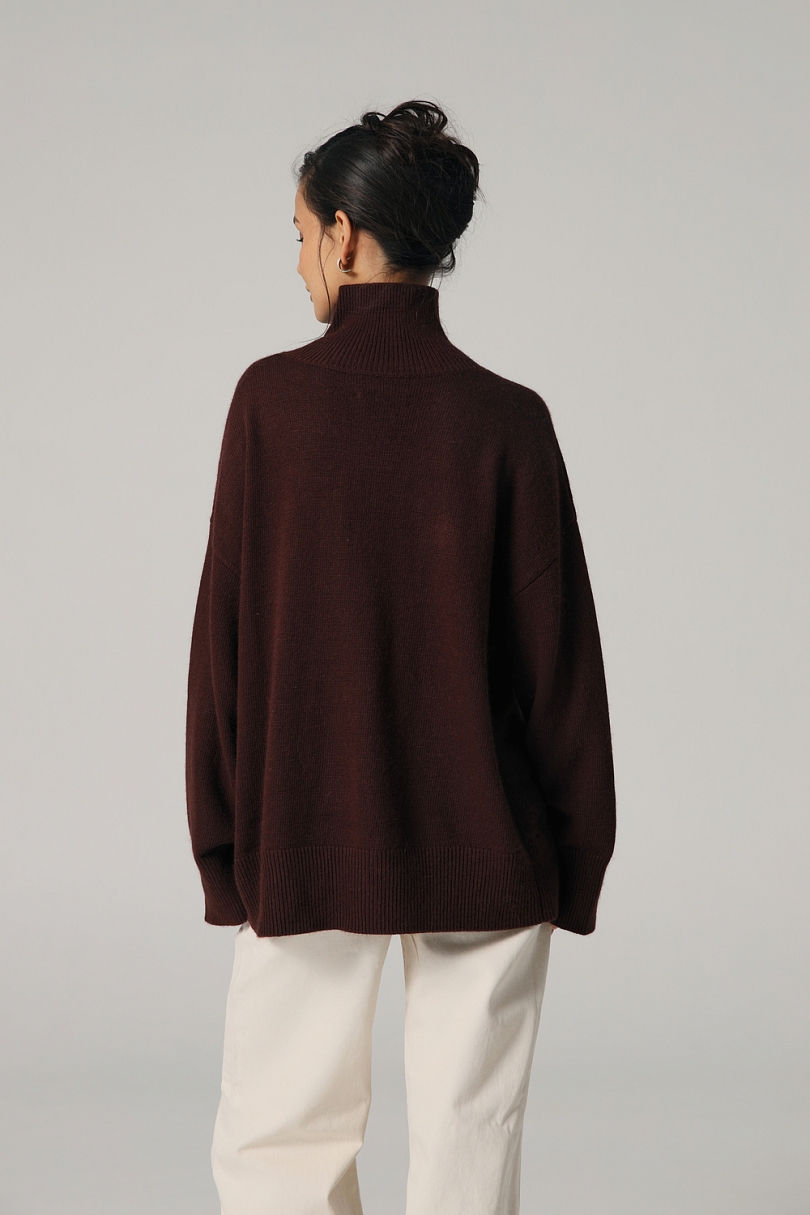 Свитер с широкими рукавами с ангорой