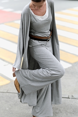 Костюм с кардиганом из вискозы тройка