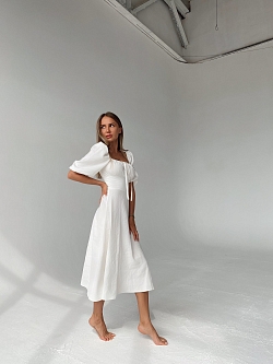 Платье с завязками на груди 