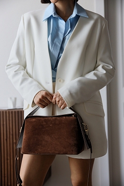 Сумка из замши с клапаном