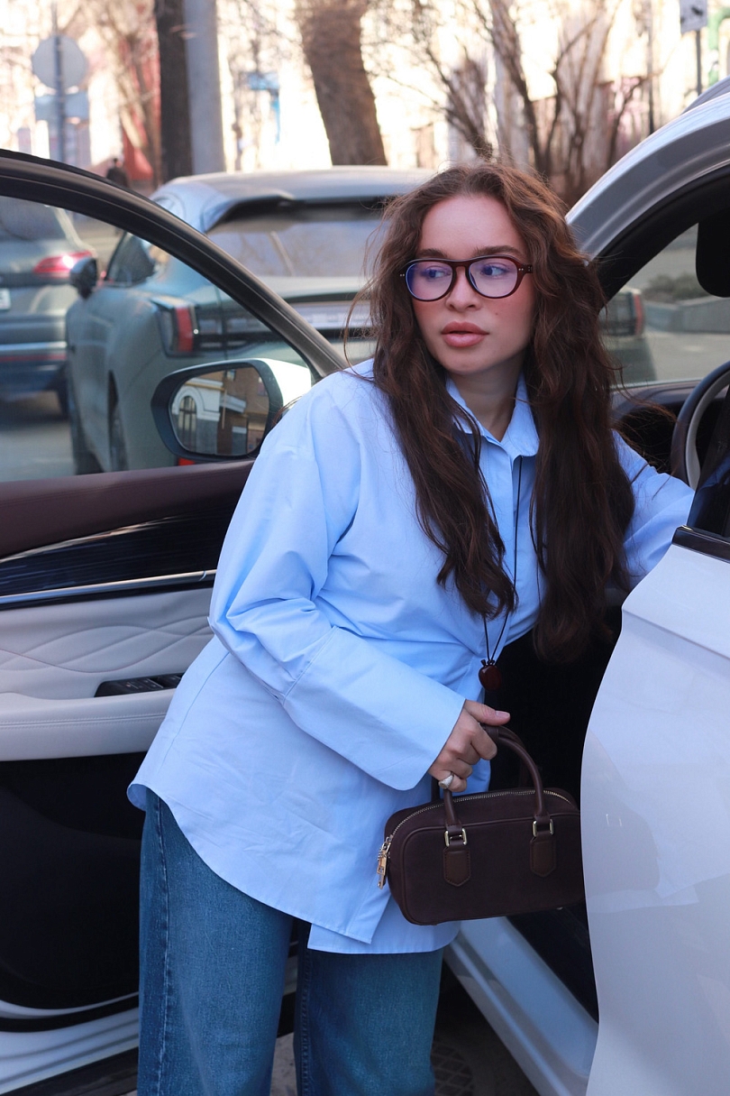 Рубашка приталенная с ассиметрией