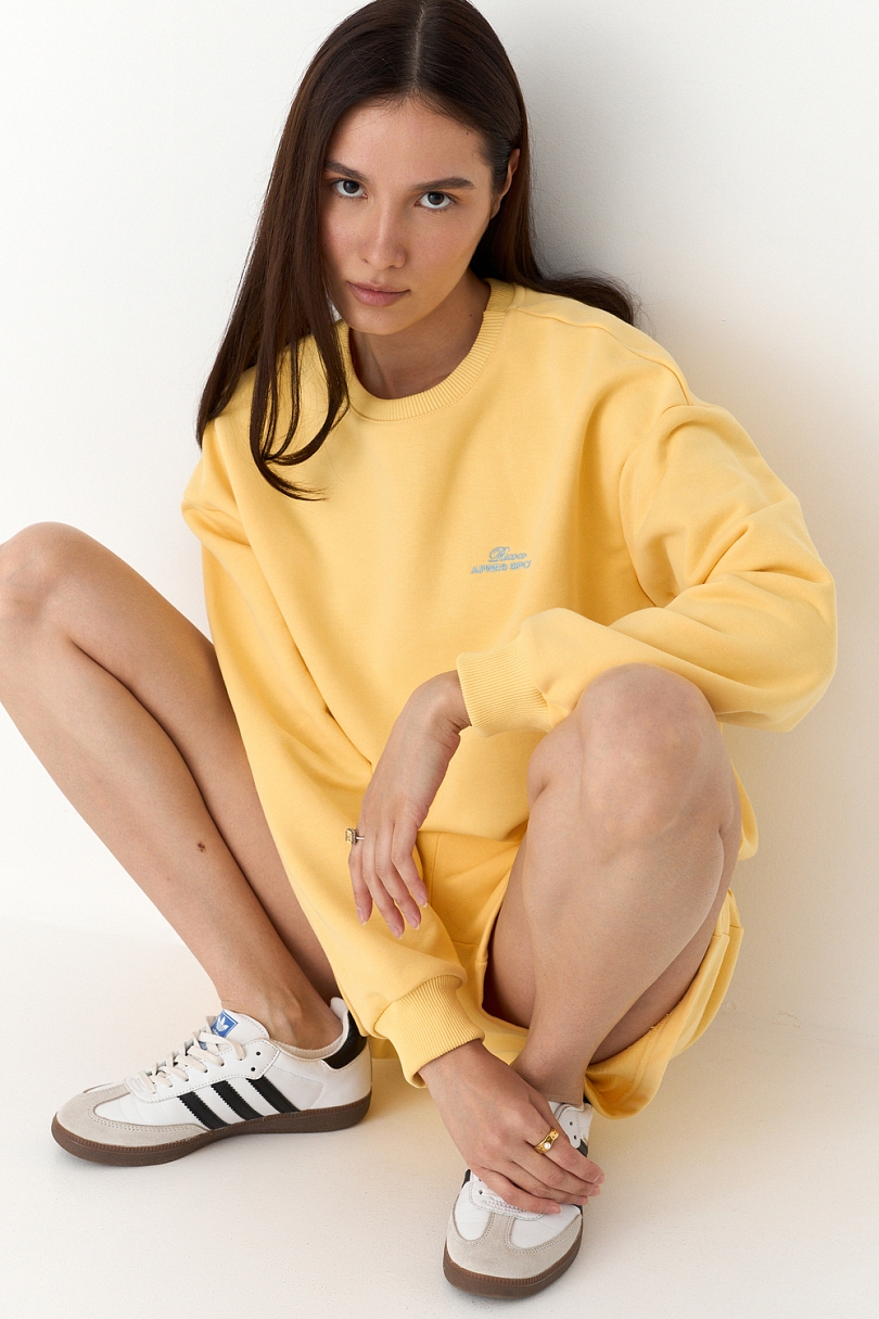 Костюм с шортами из мягкого трикотажа 