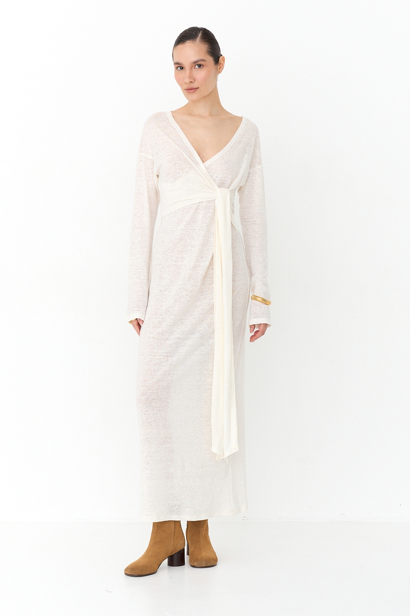 Платье изо 100% трикотажного льна с деталью