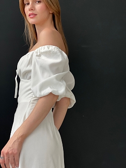 Платье с завязками на груди 