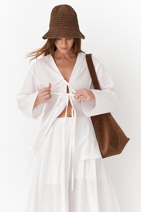 Панама из рафии