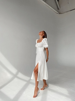 Платье с завязками на груди 