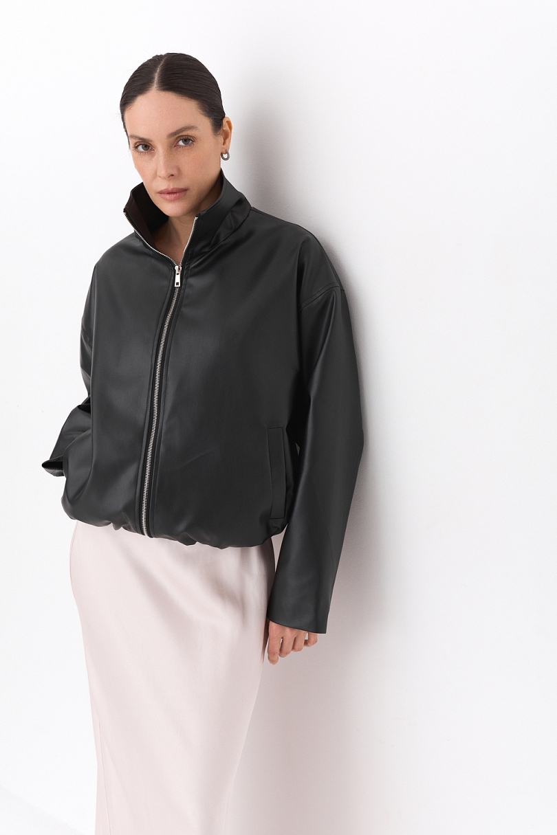 Куртка из экокожи на молнии
