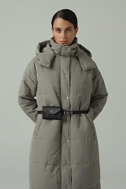 Пуховик удлиненный со съемным капюшоном