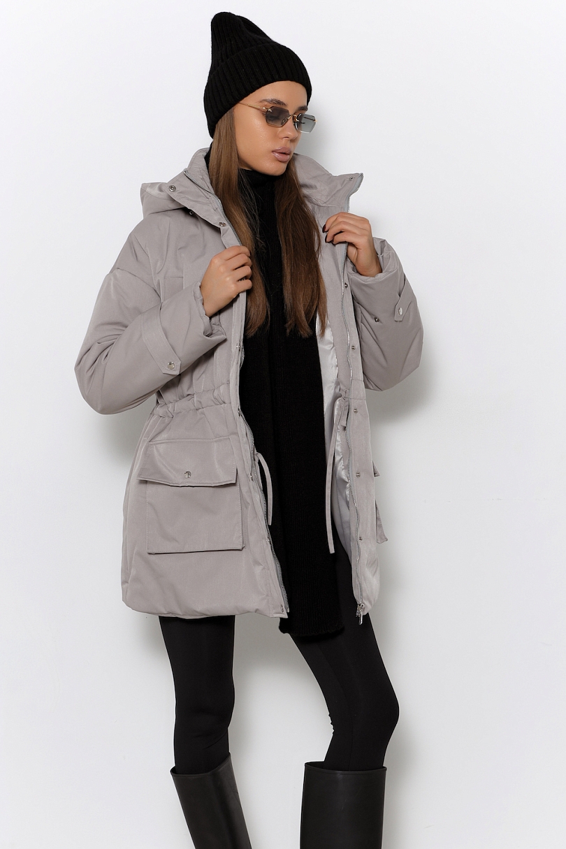 Парка утепленная с капюшоном
