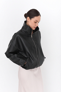 Куртка из экокожи на молнии