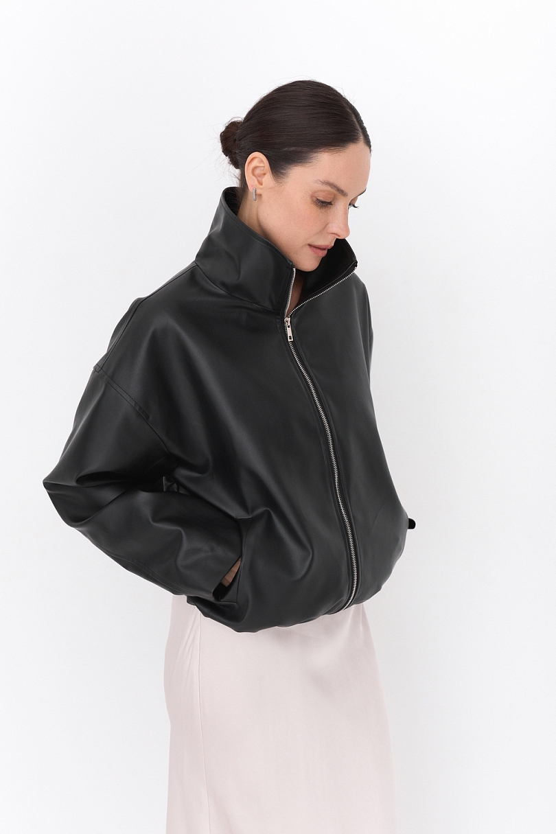 Куртка из экокожи на молнии