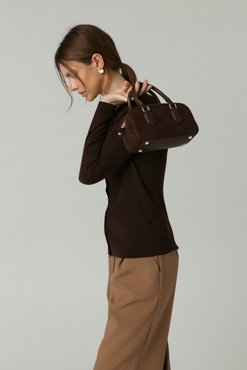 Сумка-багет из натуральной замши