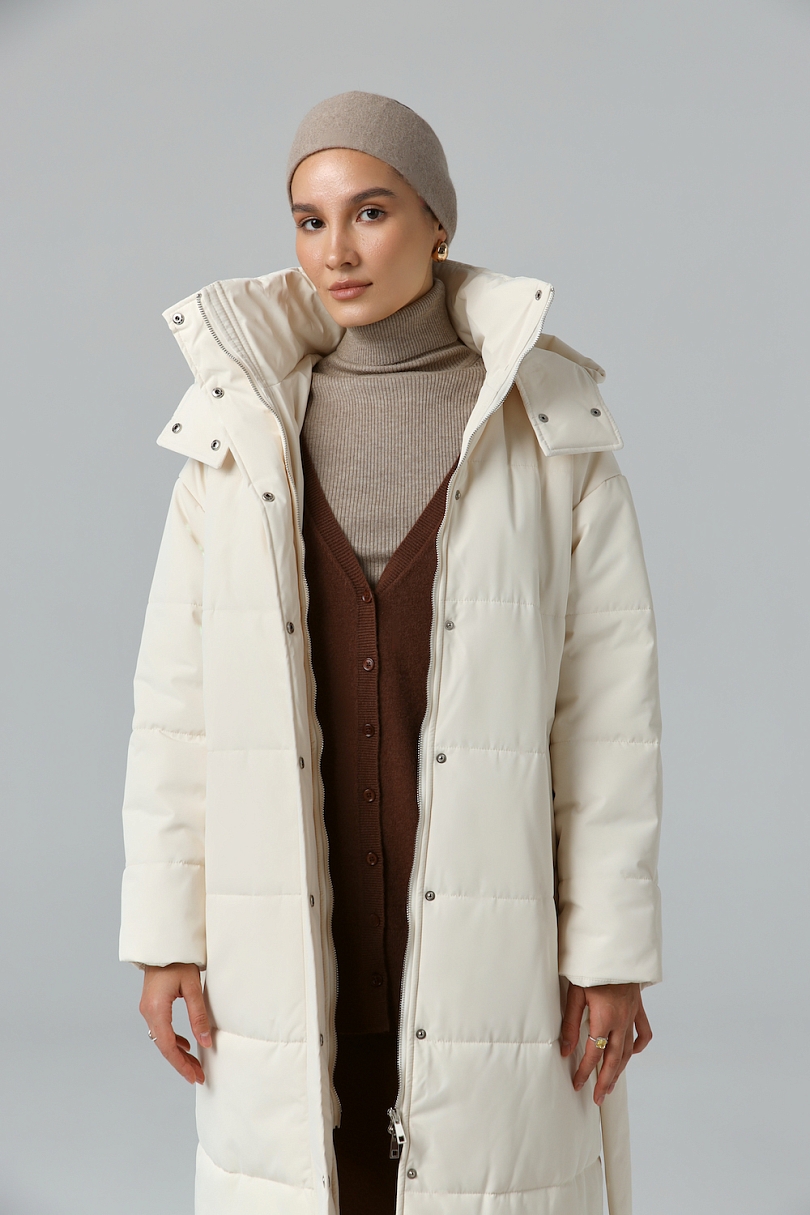 Пуховик удлиненный со съемным капюшоном