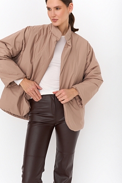 Куртка с цельнокроеным рукавом с поясом